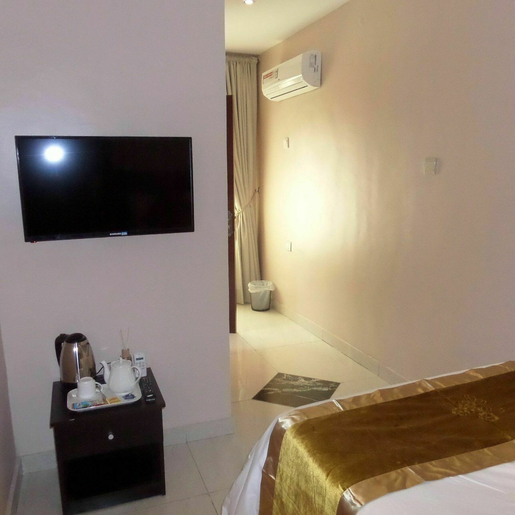 Rightgate Hotel Лаґос Екстер'єр фото